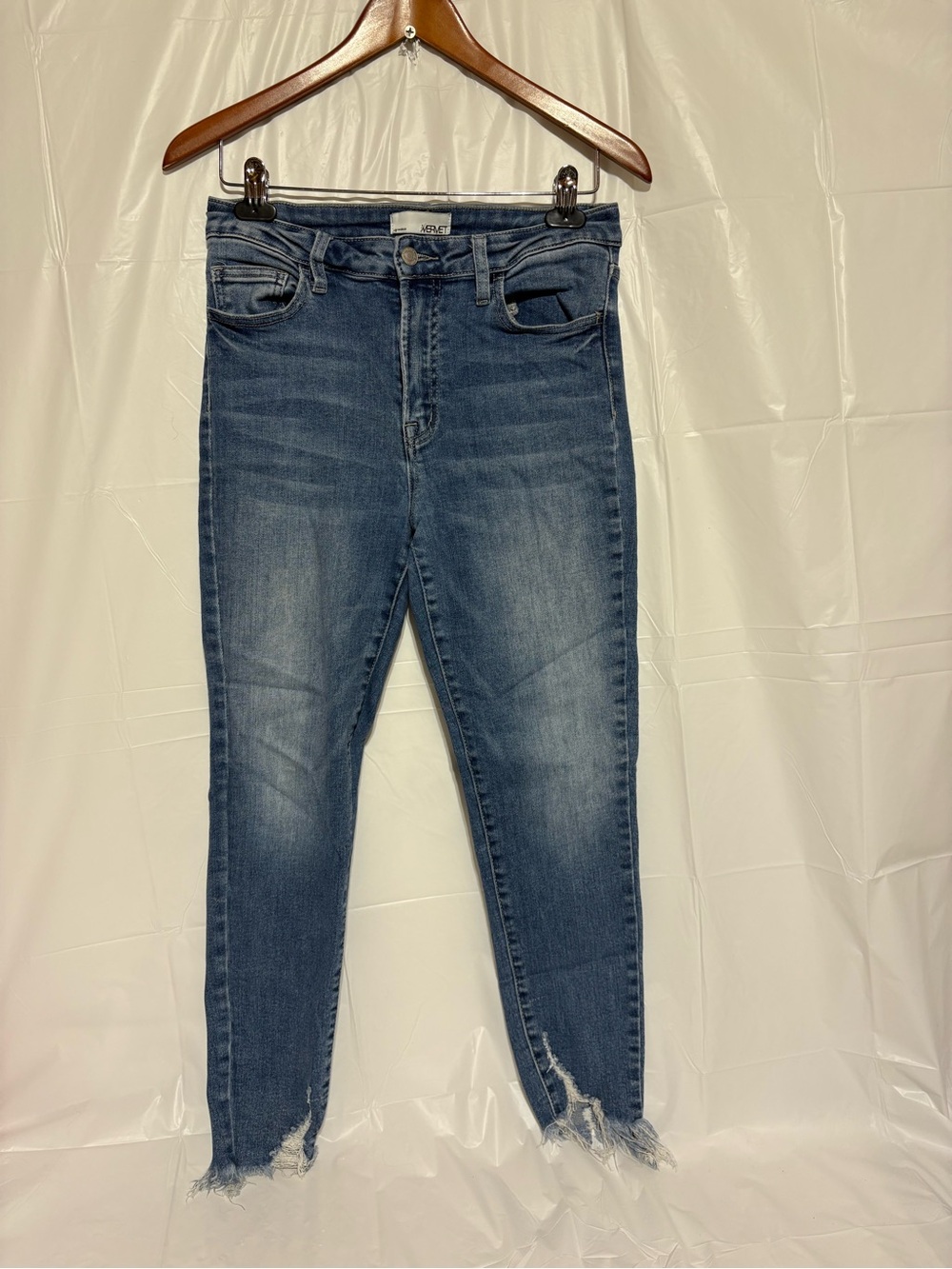 Vervet High-Rise Blue Skinny Jeans with Frayed Ankles
